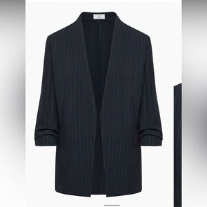 Aritzia Size 2 New Power Blazer Softly Structured Open-Front Drapy Navy Blazer
